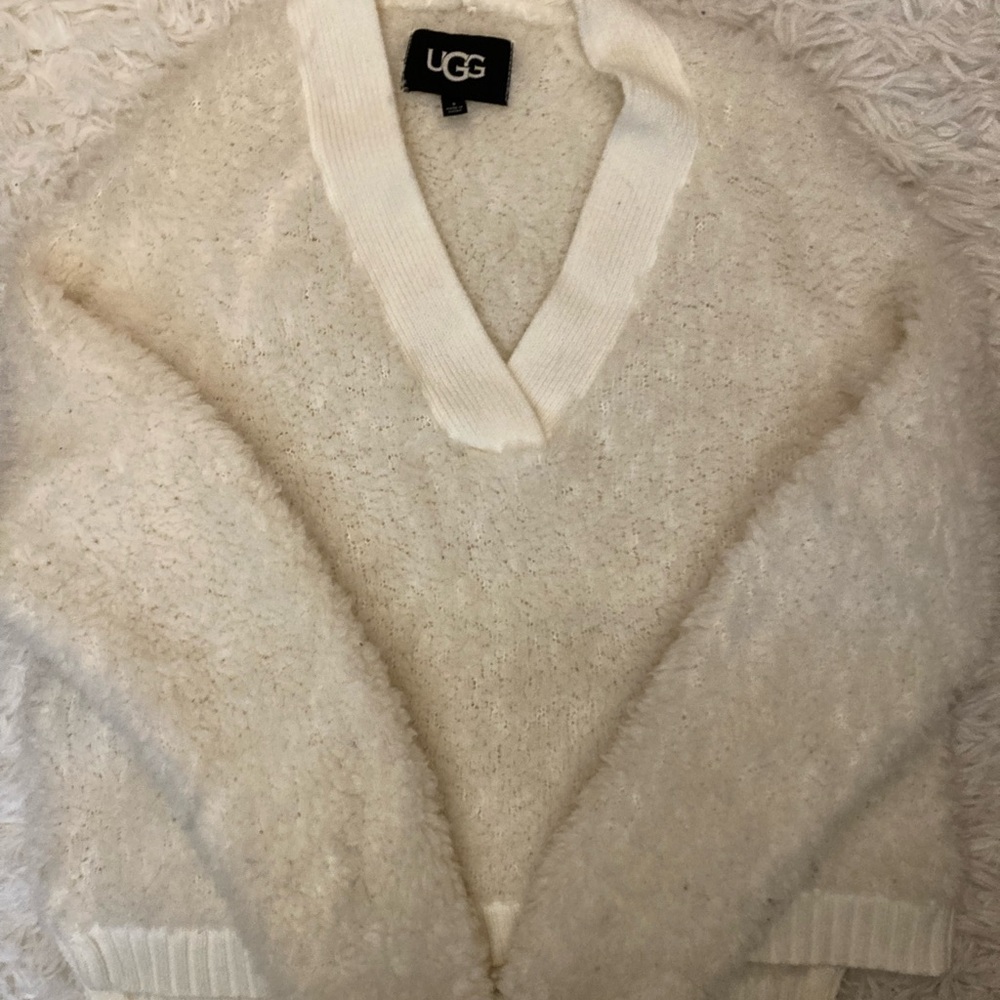 UGG Women's Soft Cream V-Neck Sweater